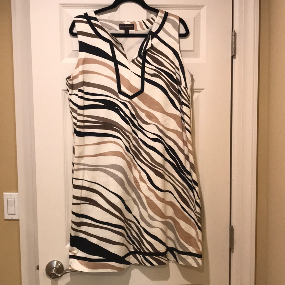 Dana Buchanan sleeveless striped dress